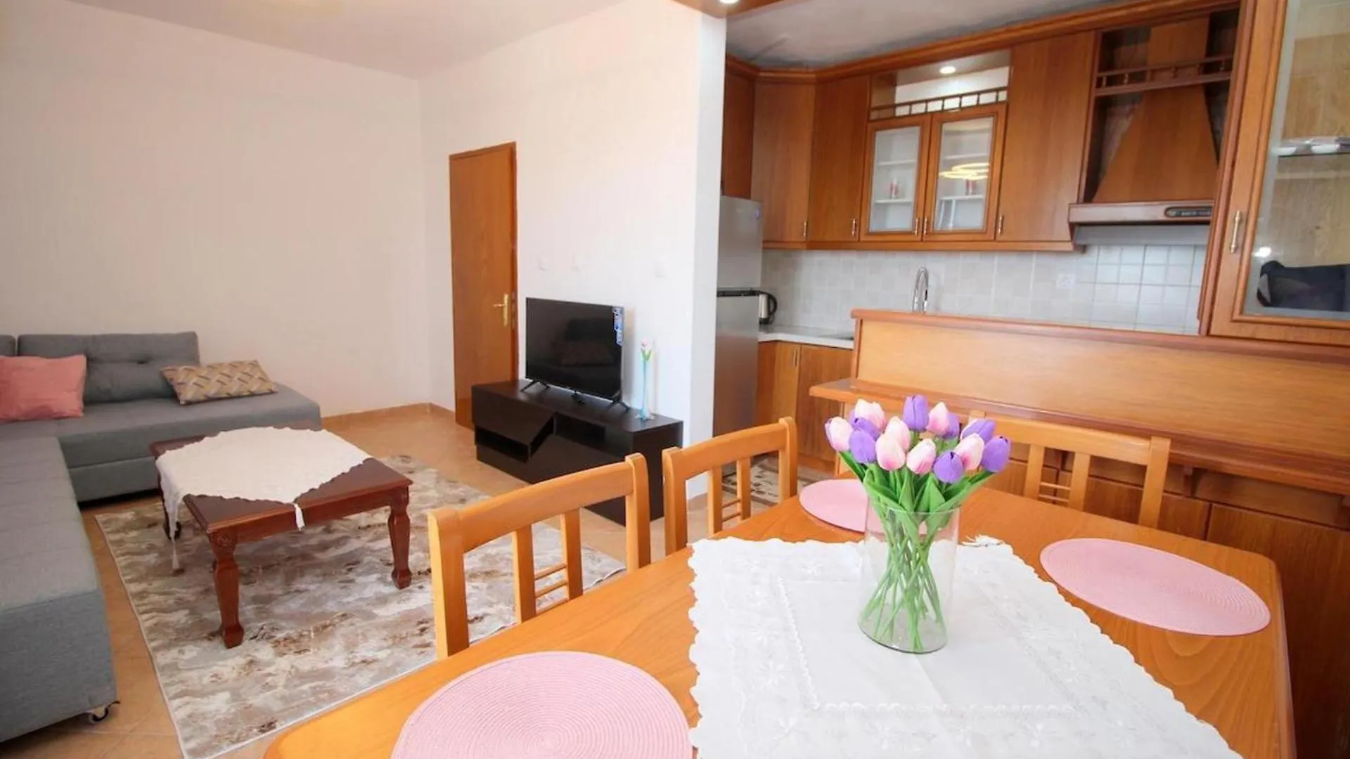 Stunning Sea View 1-Bed Apartment In Sarande 0*,  Albania